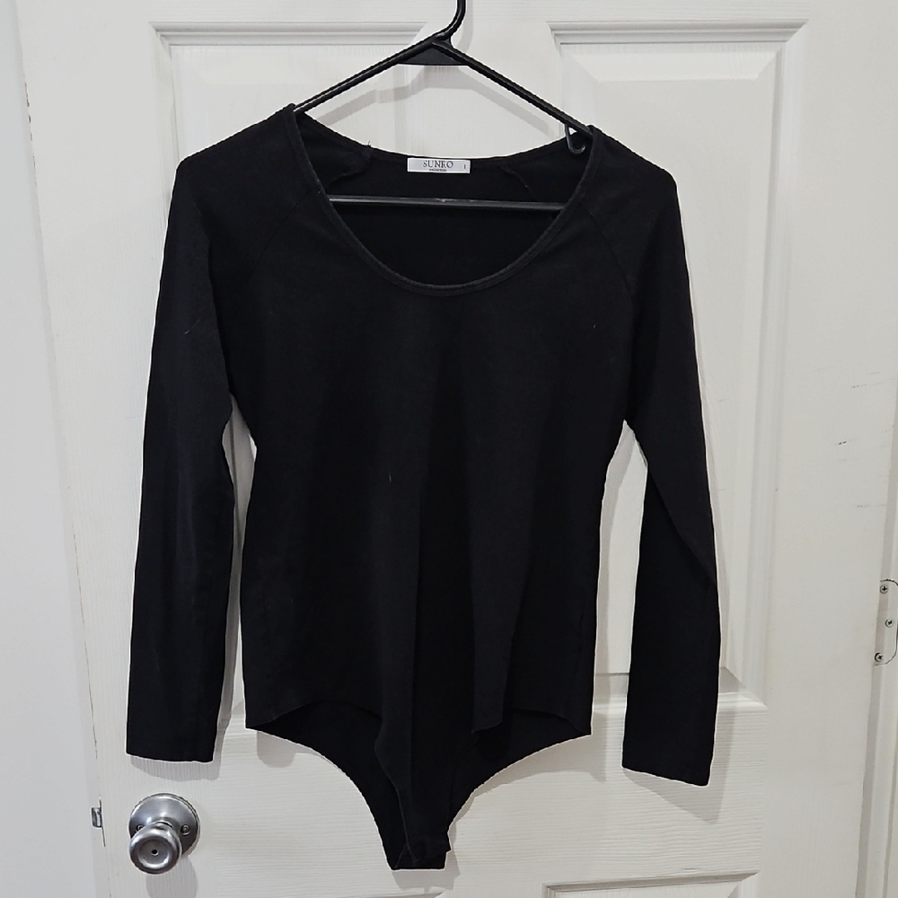 Sunro Jet Black Scoop Neck Bodysuit‎ Size Large